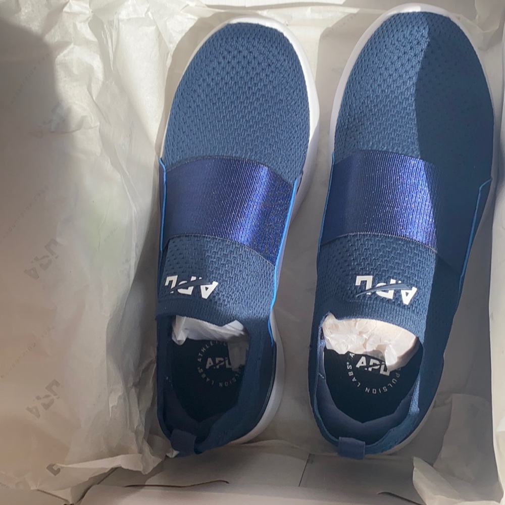 ❤️❤️New APL sneakers ❤️❤️
